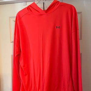 UA women’s size L heat gear